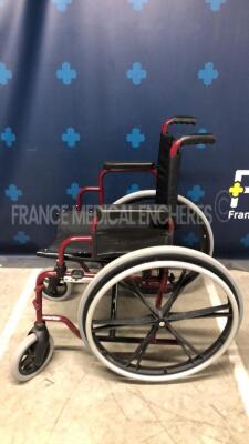 Invacare Wheelchair Atlas Lite - 2