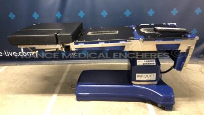 Maquet Operating Table 1132.A0 -YOM 2004 - tested and functional -w/ remote control (Powers up)