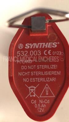 Synthes Universal Battery Charger 2 - YOM 09/2016 - S/W REV14.1 including Synthes Battery 532.003 - 5