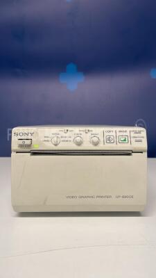 Sony Video Graphic Printer UP-890 CE - YOM 07/2004 - no power cable (Powers up)