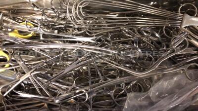 Lot of Surgical Instruments - 7