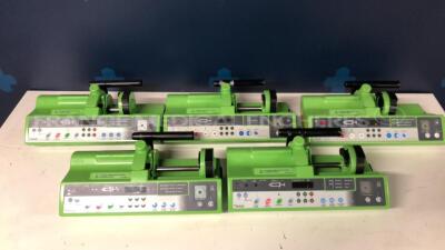 Lot of 5 Frenesius Syringe Pumps Pilote C - YOM 2002/2001/1998/2005/2001 - no power cables (All power up)