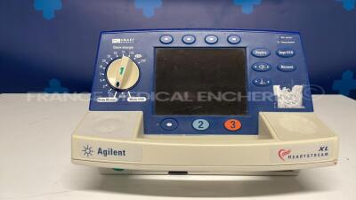 Agilent Defibrillator Heartstream XL -YOM 2001 - no power cable - to be repaired