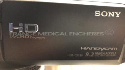 Micromed EEG BQ3200 SYSTEM PLUS - YOM 2011 - S/W 1.04.0065 w/ Sony camera Handycam HDR.CX240 (Both power up) - 15