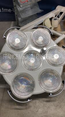 Heraeus Double Dome Halogen Operating Light Hanaulux 2004 - 4