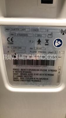 2 X Gambro Dialysis Artis - YOM 2011 - S/W 8.21.00 - 1 x count 25963h and 1 x count 26494h (Powers up) - 7