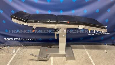 ALM Operating Table Easynox 4080 - pneumatic system to be repaired