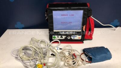 Schiller Patient Monitor Argus LC Plus - S/W 2.02 - w/ transport bag - ECG electrodes - SPO2 sensors (Powers up)