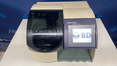 BD Biosciences Lyse/wash Assistant BD Facts - YOM 03/2008 - no power cable (Powers up)