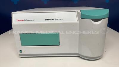 Thermo Spectrophotometer Multiskan Spectrum - YOM 2002 - no power cable (Powers up)