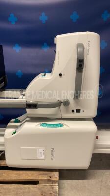 GE X-RAY Mammography Unit Performa mgf-110 - YOM 2010 - functional (Powers up) - 2