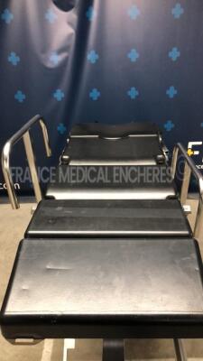 ALM / Maquet Transfer Operating Table 1120.24B w/ Maquet Operating Table Leg rests - 4