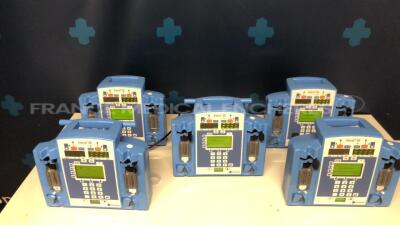 Lot of 5 Carefusion Dual Channel Infusion Pumps Alaris SE 7231 - 4 YOM 2013 - 1 YOM 2007 - S/W 02.80 (All power up)