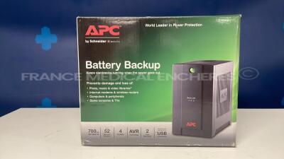 APC Battery Backup Back-UPS 700 - never used - in original box