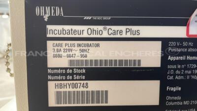 Ohmeda Incubator Ohio Care Plus (Powers up) - 6