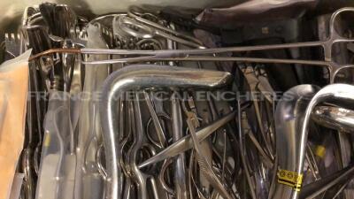 Lot of Surgical Instruments - 7