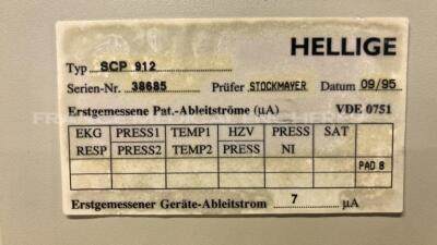 Hellige Defibrillator Defiport SCP912 (Powers up) - 5