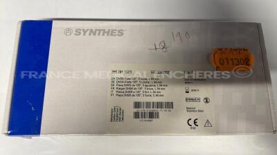 Lot of Synthes Bone Screws - 4