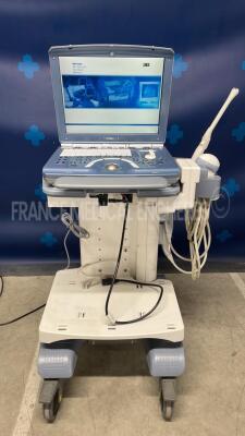 GE Ultrasound Voluson i BT10 - YOM 2008 - S/W 7.1 - Options - DICOM 3 - BT Activation w/ GE Probe RAB4-8-RS - YOM 2008 and GE Probe E8C-RS - YOM 2014 (Powers up)
