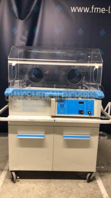 Air Shields Vickers Incubator C200 - for spare parts - No power