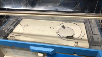 Air Shields Vickers Incubator C200 - for spare parts - No power - 4