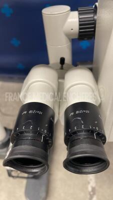 Leica Microscope M690 Including Dual Binoculars 10x21 and 10x21 - ML53 stand w/ Leica Footswitch (Powers u - 9