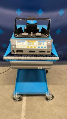 Valleylab Electrosurgical Unit Force FX w/ Footswitches (Powers up)