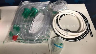 New Siare Ventilator Siaretron 4000 - YOM 2020 - S/W 1.8.6 (Powers up) - 9