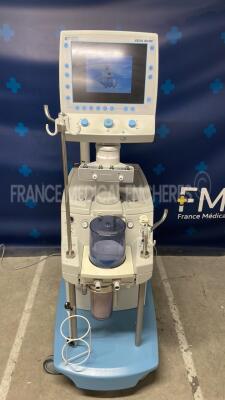 Air Liquide Medical Ventilator Felix - S/W 7.123 count 16805 h (Powers up)