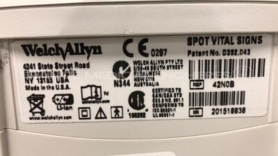 Lot of 4 WelchAllyn Vital Signs Monitors 42NOB YOM 3x2015 and 2012 w/ Power Supplies (All power up) - 8