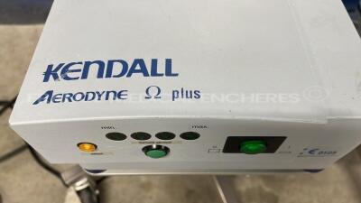Lot of Kendall Nebulizer Aerodyne Plus and Kendall Nebulizer Aerodyne Vario - no power cables (Both power up) - 6