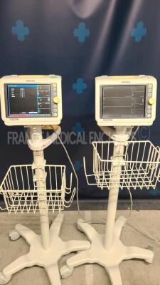 Lot of 2 Philips Vital Signs Monitors Suresigns VM6 -YOM 2008/2013 - S/W A.02.63 (Both power up)