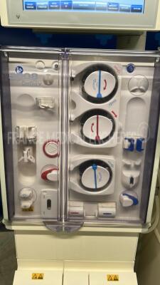 Lot of 2 Fresenius Dialysis 5008 Cordiax - YOM 2015 and 2014 - S/W 4.57 Count 17892H and 20571H (Both power up) - 8