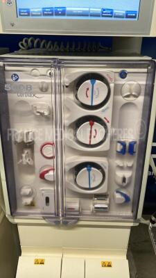 Lot of 2 Fresenius Dialysis 5008 Cordiax - YOM 2015 and 2014 - S/W 4.57 Count 17892H and 20571H (Both power up) - 9