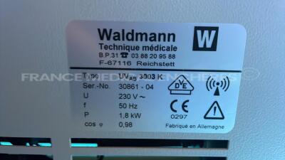 Waldmann PUVA Therapy / Phototherapy UV3003K full body - S/W V02.70 - Neon Tubes UVA Count 53 hours - Neon Tubes UVB Count 22 hours (Powers up) - 9