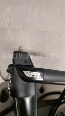 Fujinon Colonoscope EC-250WI5 - tested and functional - leak in the insertion cone - 5