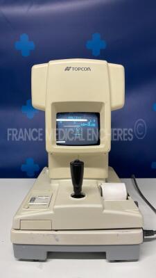 Topcon Kerato Refractometer KR7000 (Powers up)