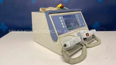 Schiller Defibrillator Defigard 30021H - YOM 2002 (Powers up) - 3