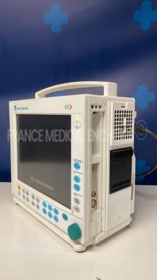 GE Datex Ohmeda Patient Monitor F-CM1-4 - YOM 2006 - w/ module SPO2/T1 T2/PNI/ECG (Powers up) - 2