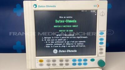 GE Datex Ohmeda Patient Monitor F-CM1-4 - YOM 2006 - w/ module SPO2/T1 T2/PNI/ECG (Powers up) - 4