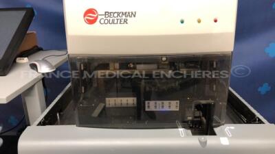 Beckman Hematology Analyzer Coulter DXH 800 Cellular Analysis System - YOM 2010 (Powers up) - 5