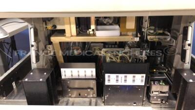 Beckman Hematology Analyzer Coulter DXH 800 Cellular Analysis System - YOM 2010 (Powers up) - 6