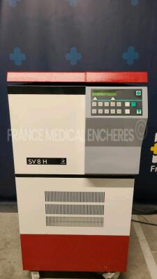 Firlabo Centrifuge SV8H 7700 - no power cable (Powers up)