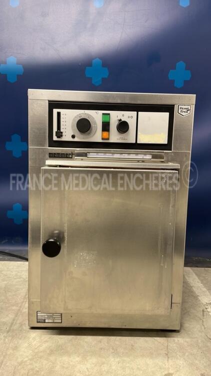 Memmert Laboratory Incubator B26 - no power cable (Powers up)