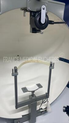 Haag Streit Visual Field - w/ examination chair - 4