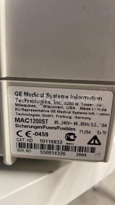 GE ECG MAC 1200 ST - YOM 2004 - S/W 6.2 - w/ ECG sensors (Powers up) - 5