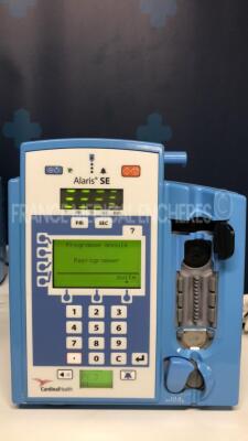 Lot of 6 Alaris Perfusion Pumps SE 7131 - YOM 2007 to 2011 (All power up) - 4