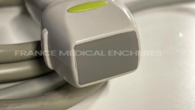 Hitachi Ultrasound Artida SSH 880CV - YOM 2012 - S/W AA V2.7 - w/ PST-30B probe - PST-50BT - CW Doppler pencil PC-20M - ECG sensors (Powers up) - 10