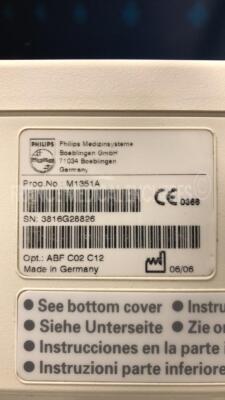 Philips ECG M1351A - YOM 2006 - no power cable (Powers up) - 6