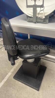 Haag Streit Visual Field - w/ examination chair - 2